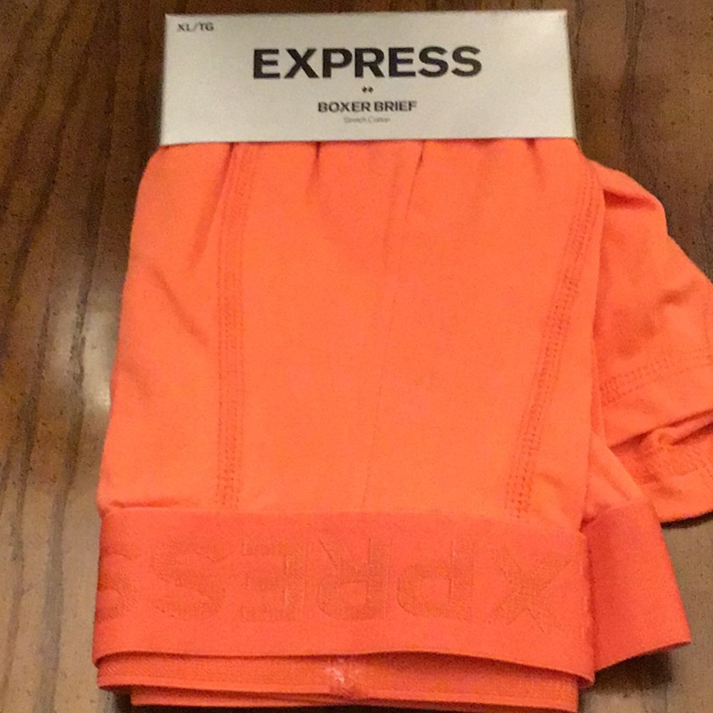 Express boxer briefs